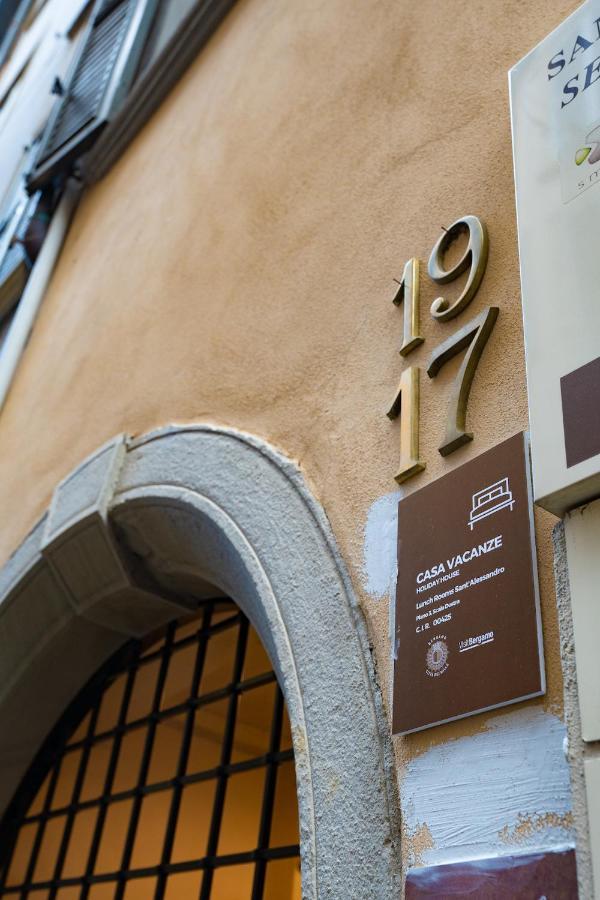 Apartment Sant'Alessandro 19 - Sostify Bergamo Bagian luar foto